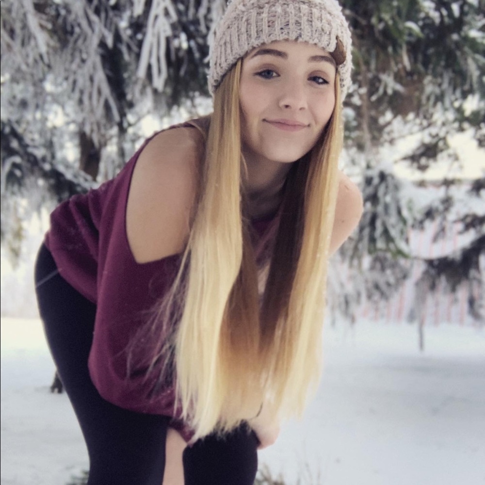 Meet your Posher, Alaina